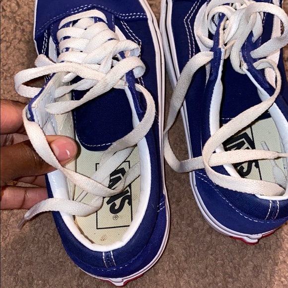 shoes - Picture 4 of 5